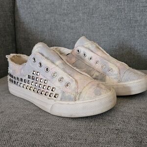 Women's Studded Canvas Sneakers